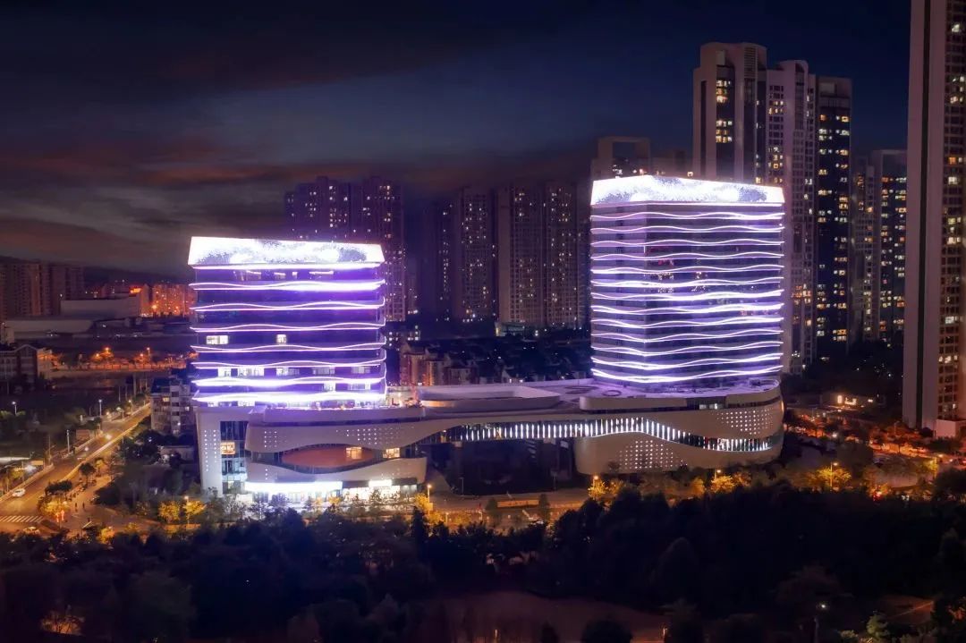用燈光打造海浪風(fēng)帆，邀您共賞寧德市夜景新地標(biāo)